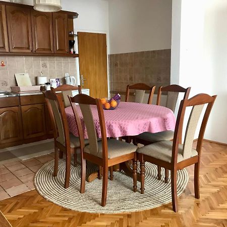 Apartmani Rada 트레빈예 외부 사진