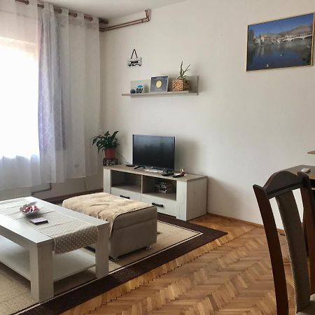 Apartmani Rada 트레빈예 외부 사진