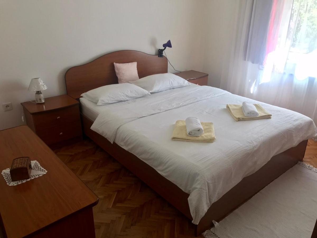 Apartmani Rada 트레빈예 외부 사진