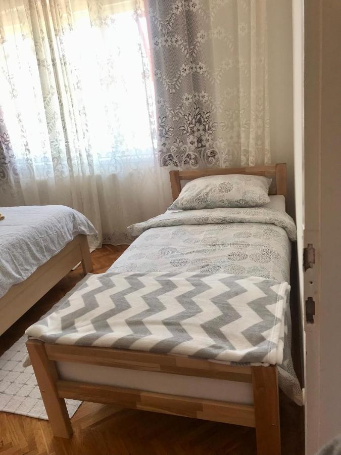 Apartmani Rada 트레빈예 외부 사진